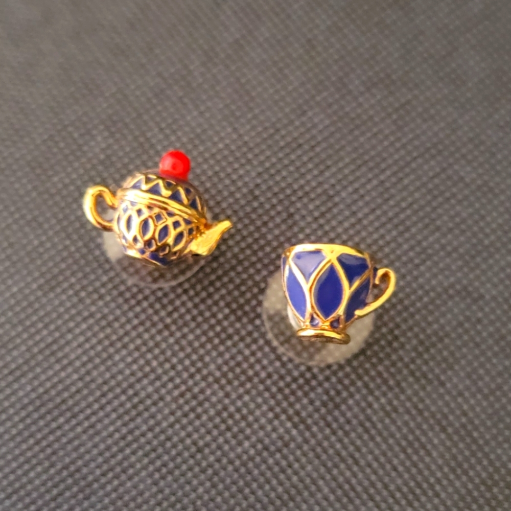 RARE kate spade tea set studs